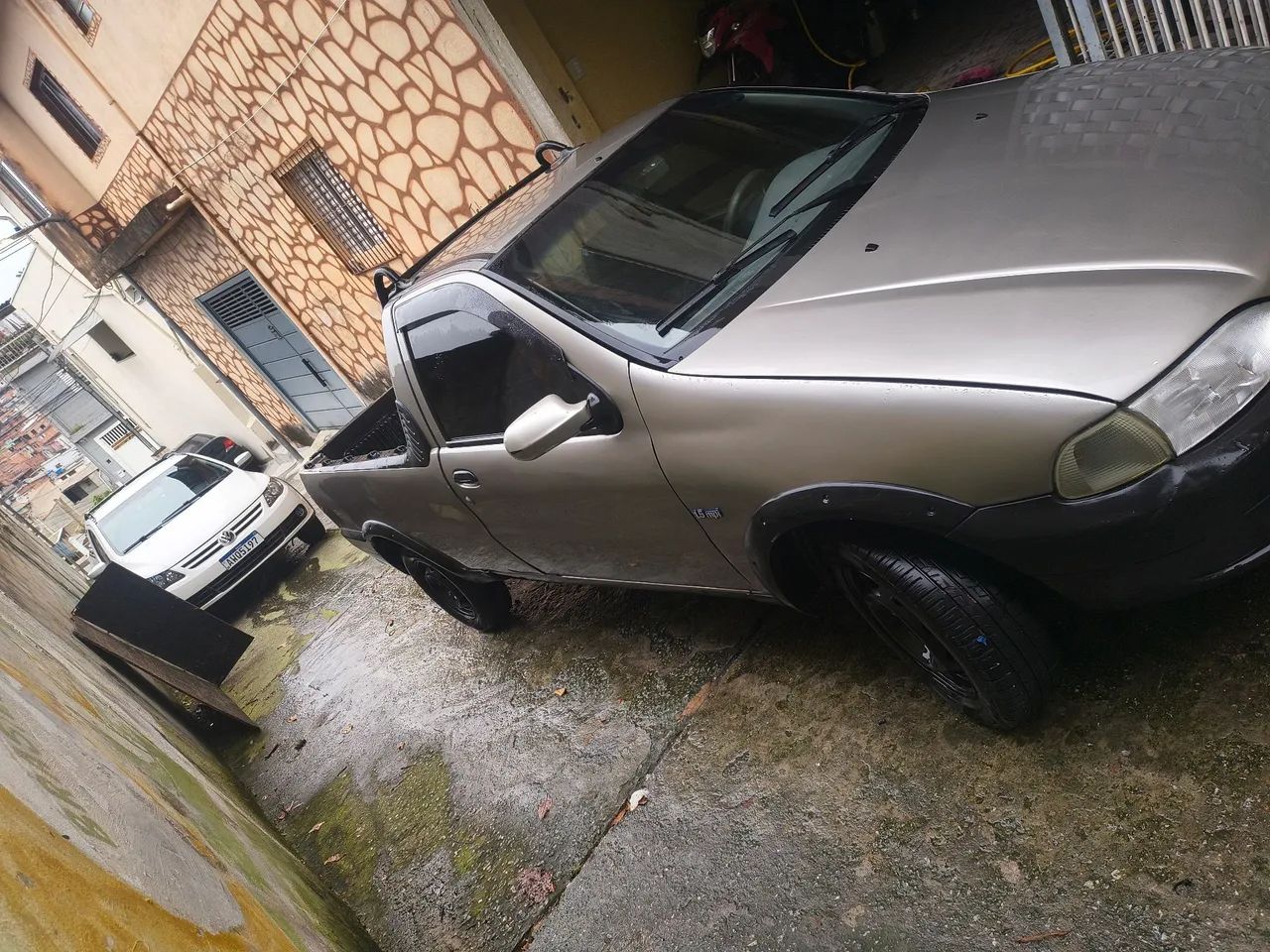 Fiat Strada Working 1.5 MPI 8V CE (álcool) 2000