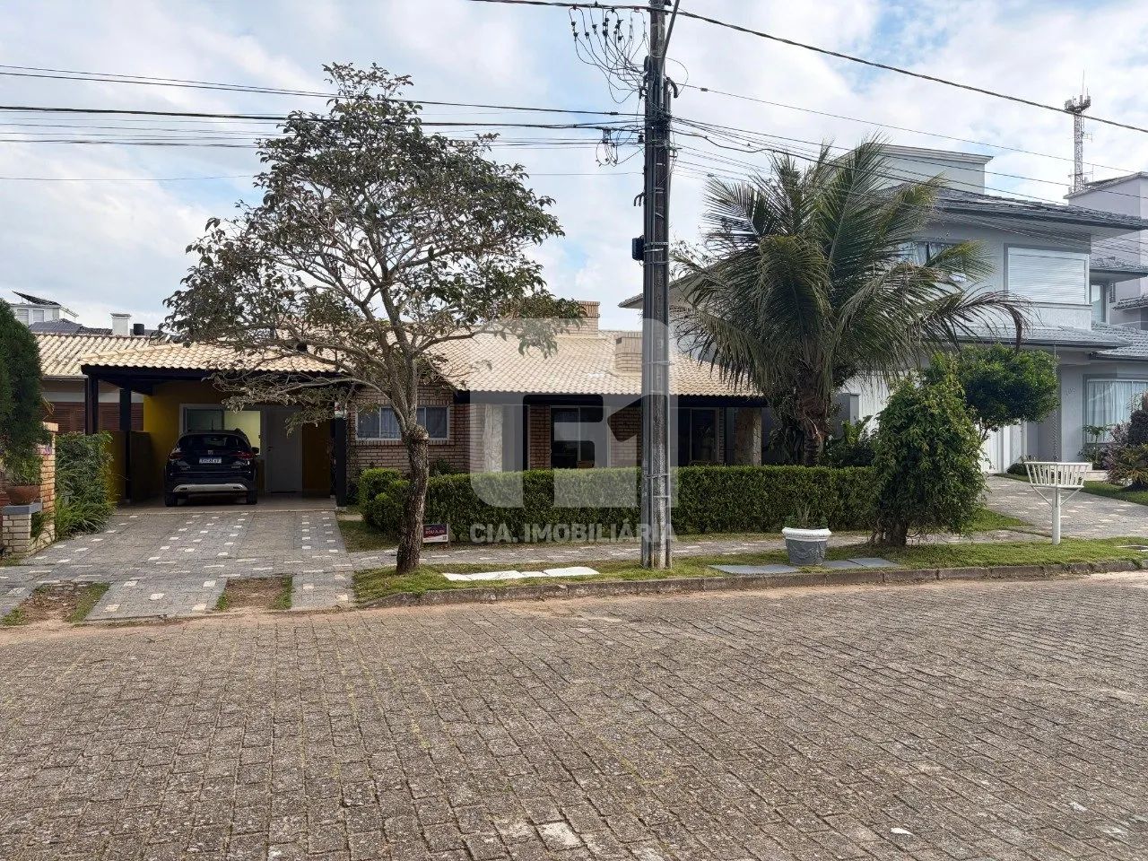 Casa de 4 quartos mobiliada em Jurerê