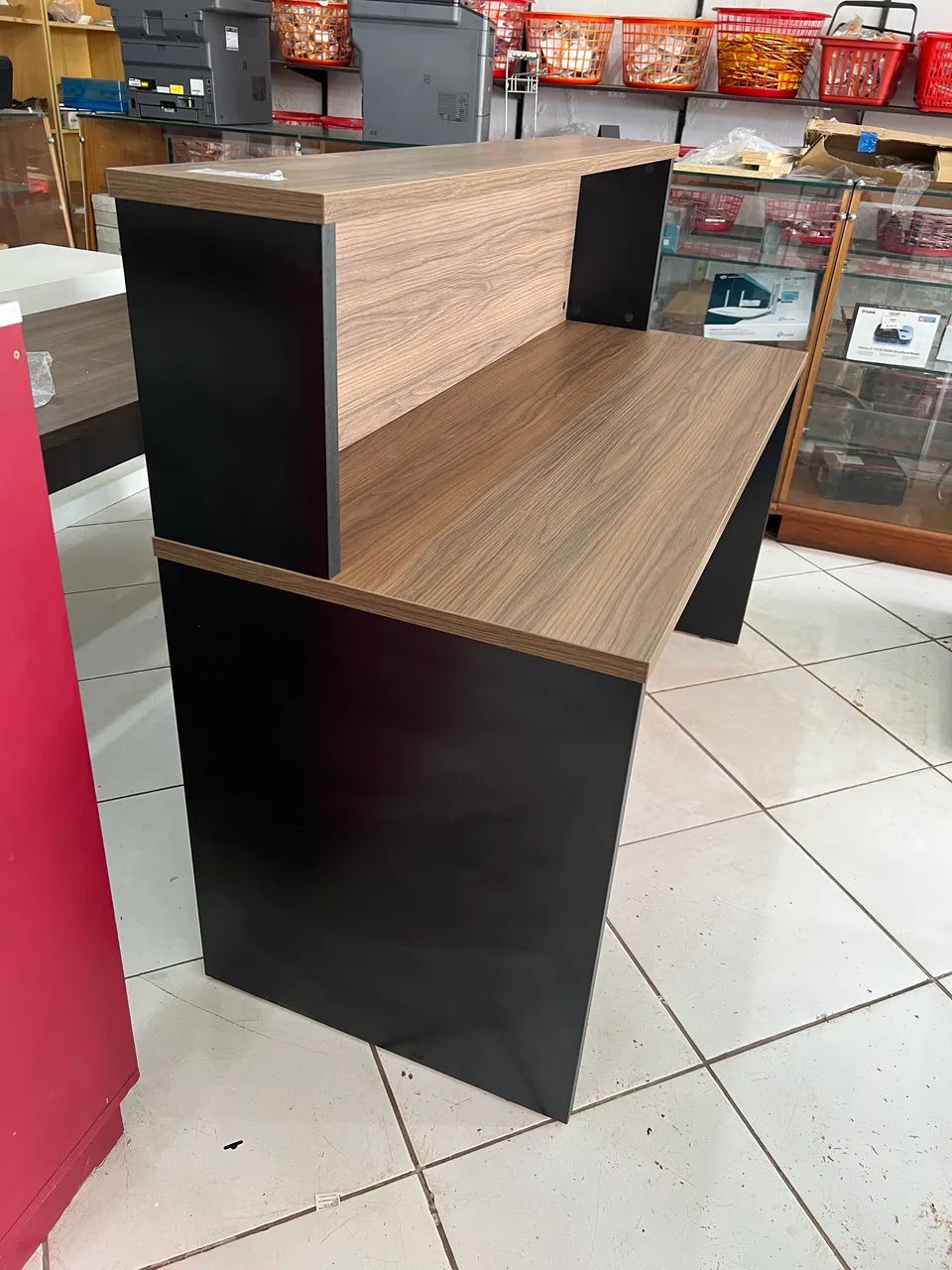 Balcão de atendimento Marrom e preto (Novo) - Foto 2
