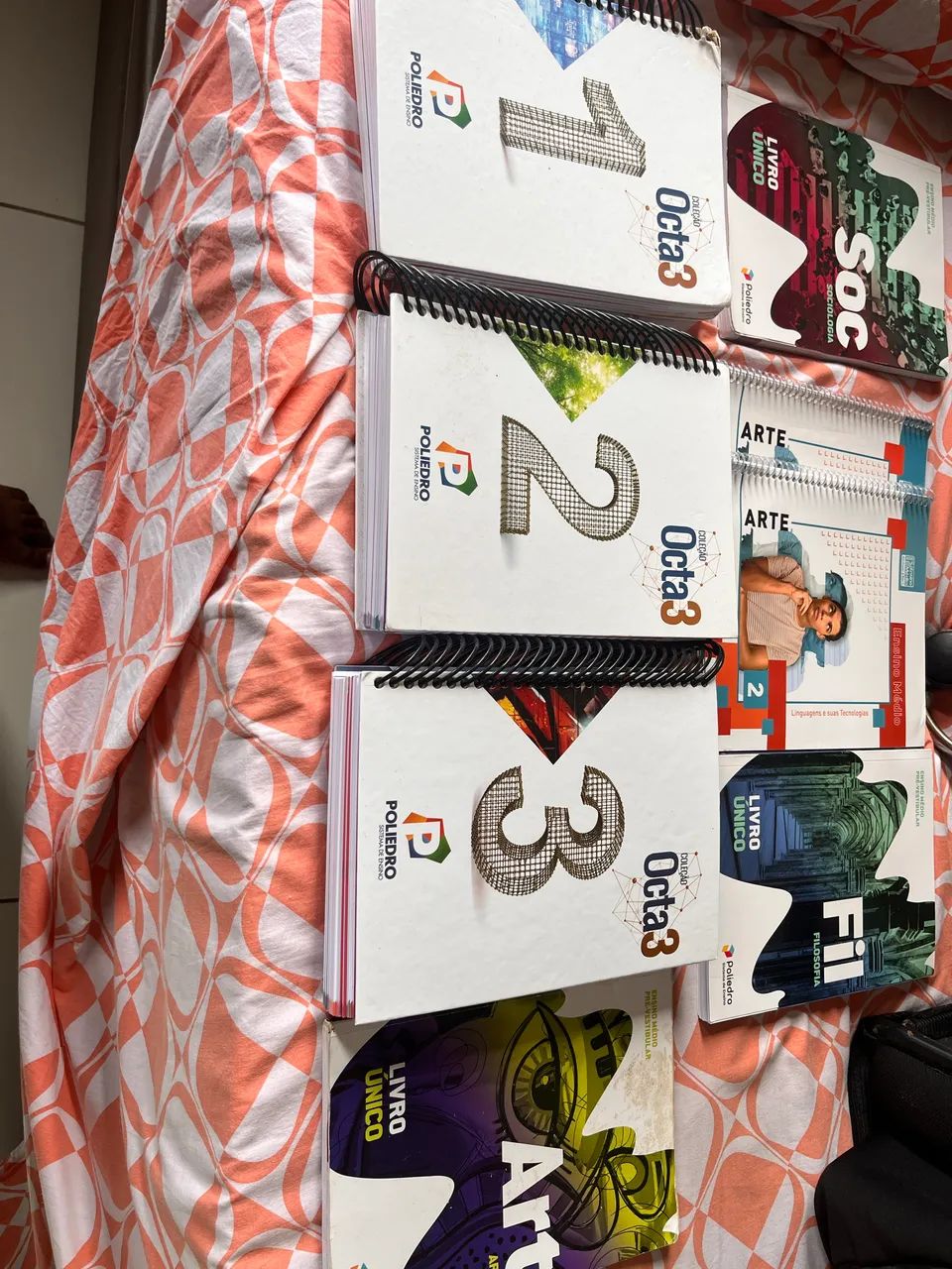 Coleção de livros da poliedro  - Foto 2
