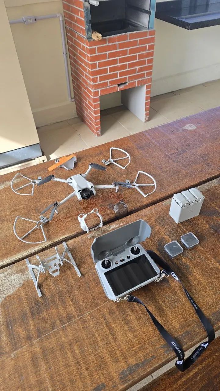 DJI Mini 3 Combo com Tela - Foto 3