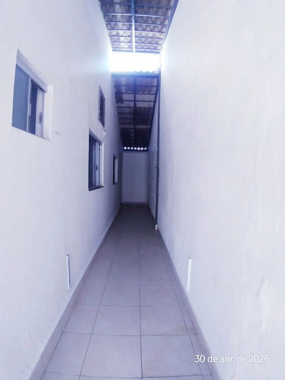 Vendo casa com registro e escritura  - Foto 2