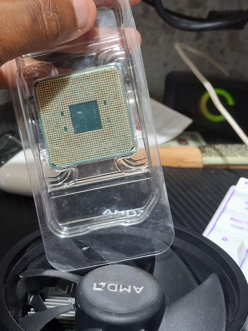 Ryzen 5 5600g + Cooler  - Foto 4