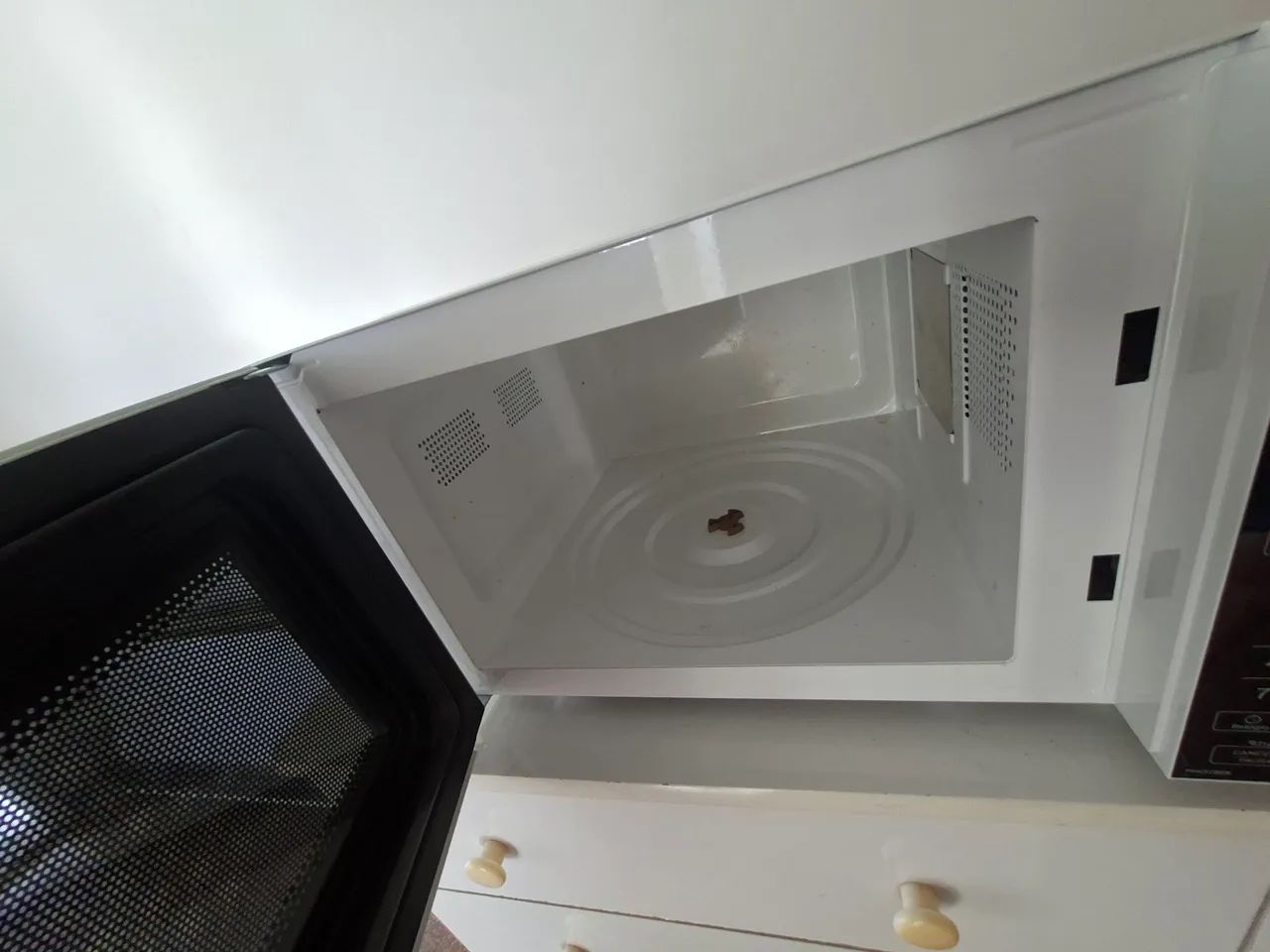 Microondas Philco 28 litros  - Foto 3