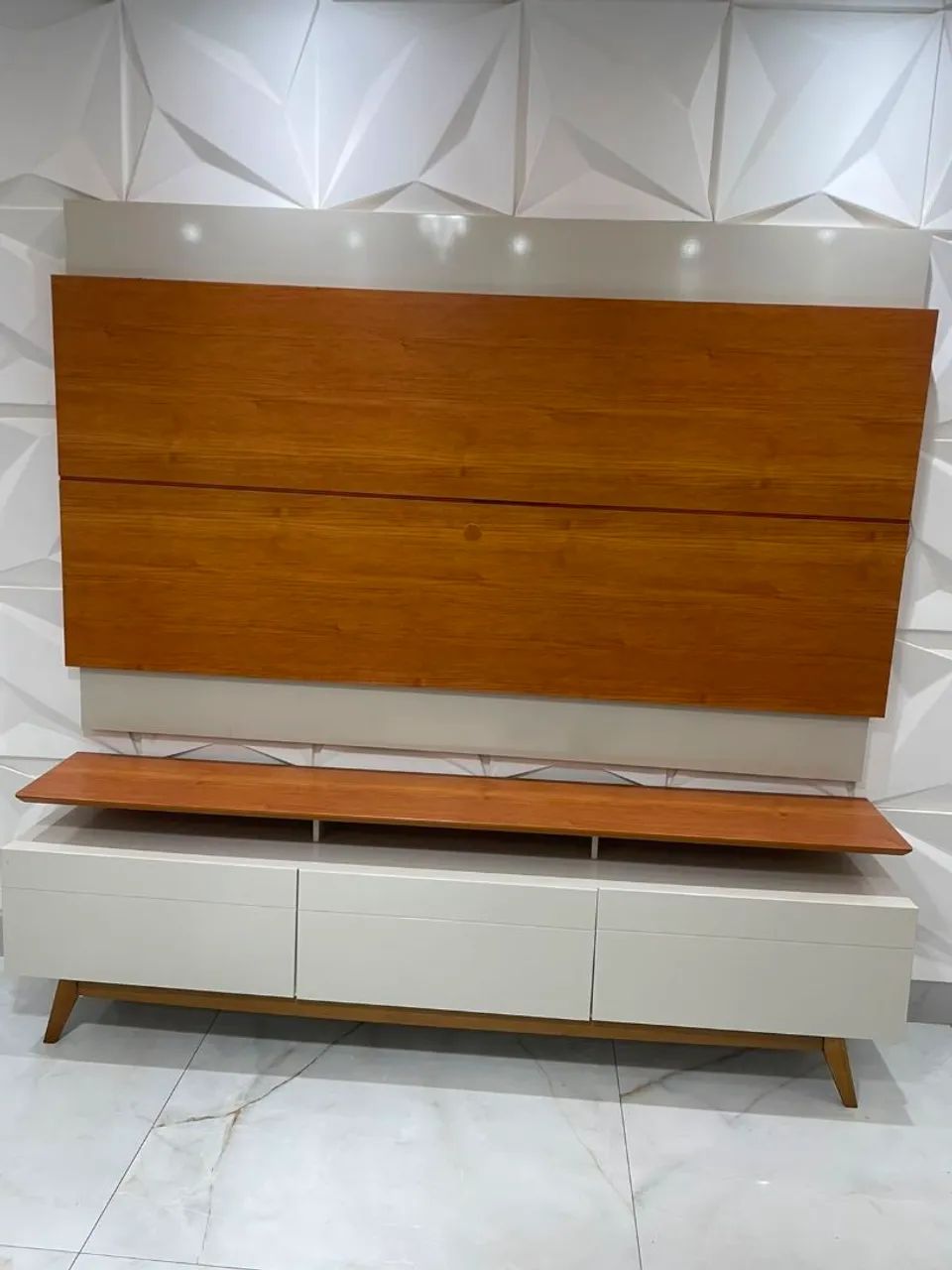Rack com painel 