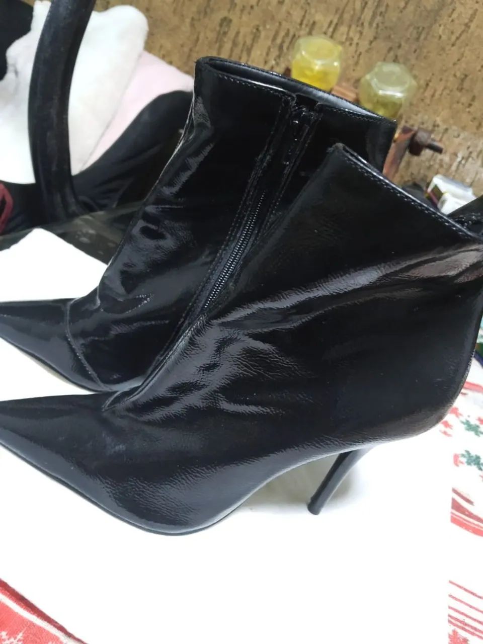 Bota Arezzo original tamanho 35 - Foto 2