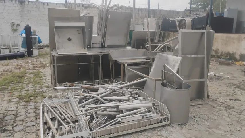Aço inox 304. Lote com várias peças. Valor: 23.000,00 reais. Retirada em João Pessoa. - Foto 3