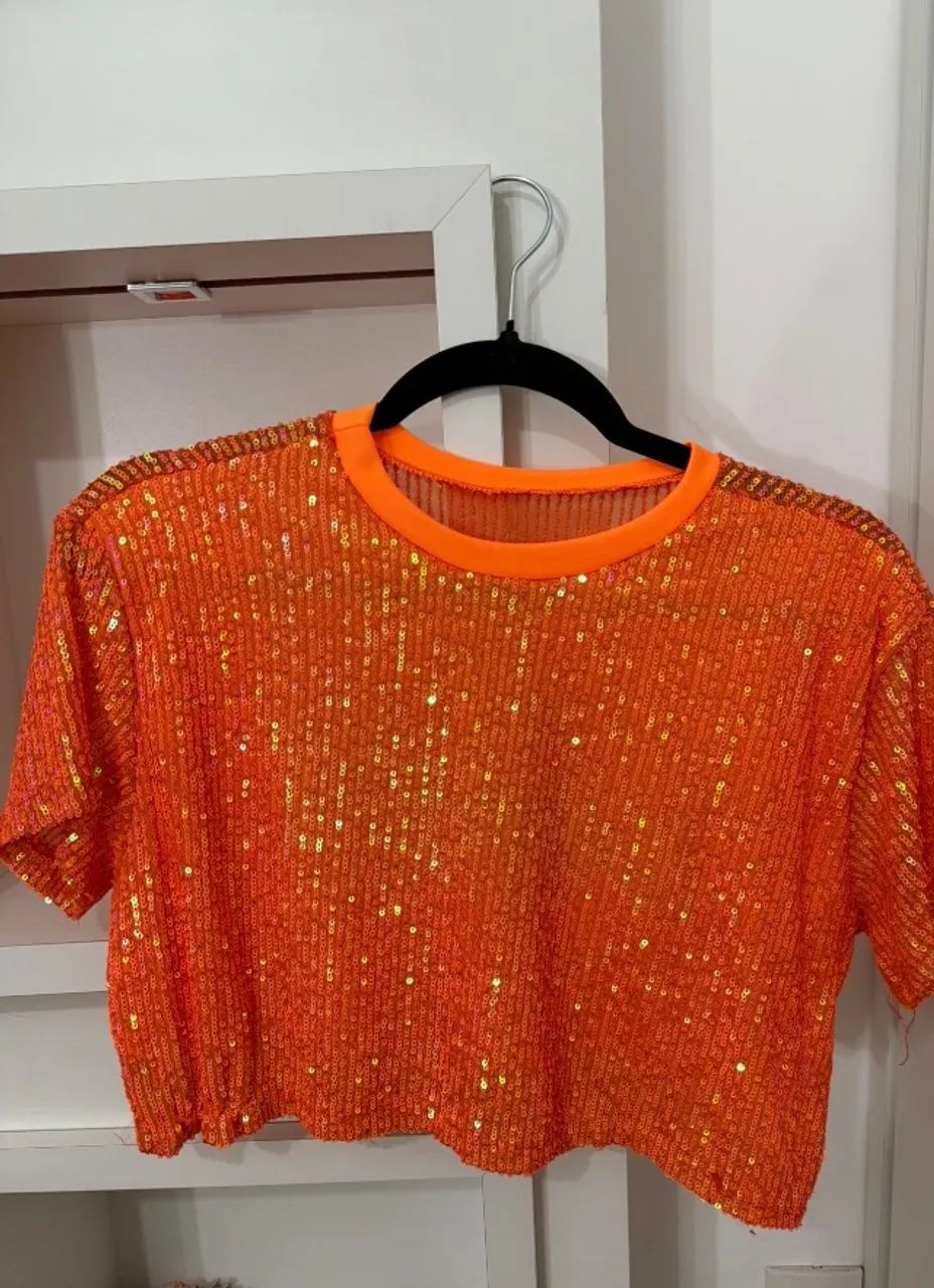 Combo 2 blusas brilhosas 