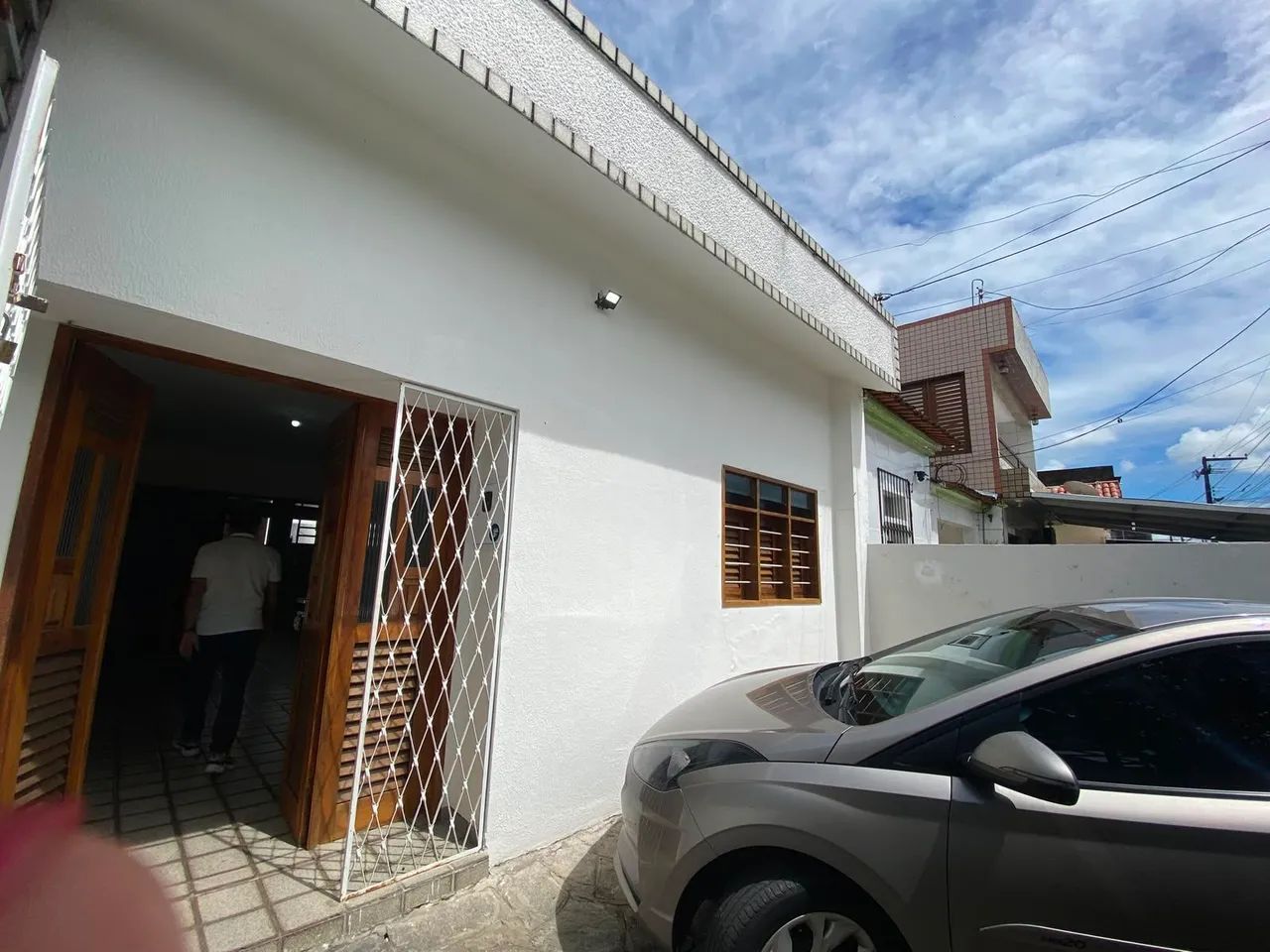 OPORTUNIDADE!!! Vendo Excelente Casa no Bairro ( Centro) - Foto 2