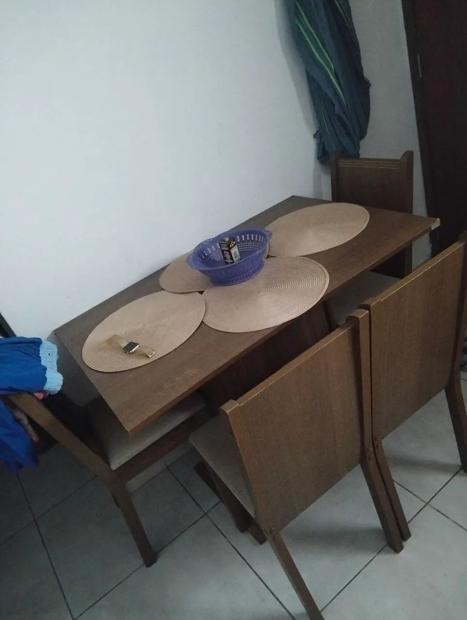 Mesa e cadeiras  - Foto 2
