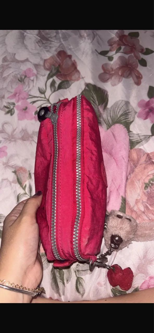 Estojo Kipling 
