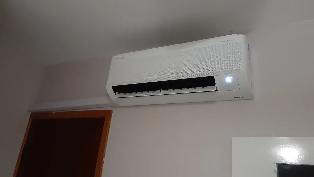 Instalação e manutenção de ar condicionado 