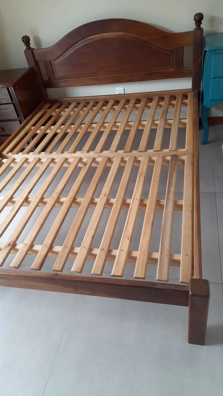 Cama de Casal em Madeira Maciça - Foto 2