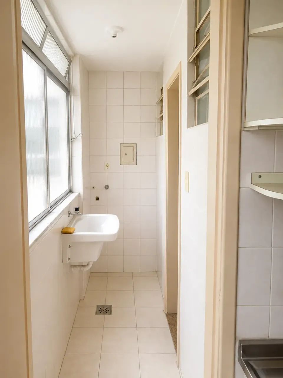 Quarto e Sala + Cômodo Extra no Centro | Portaria 24h - Foto 5