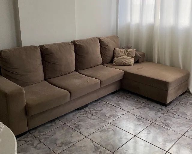 Large Sofa in Good Condition436600630454538240