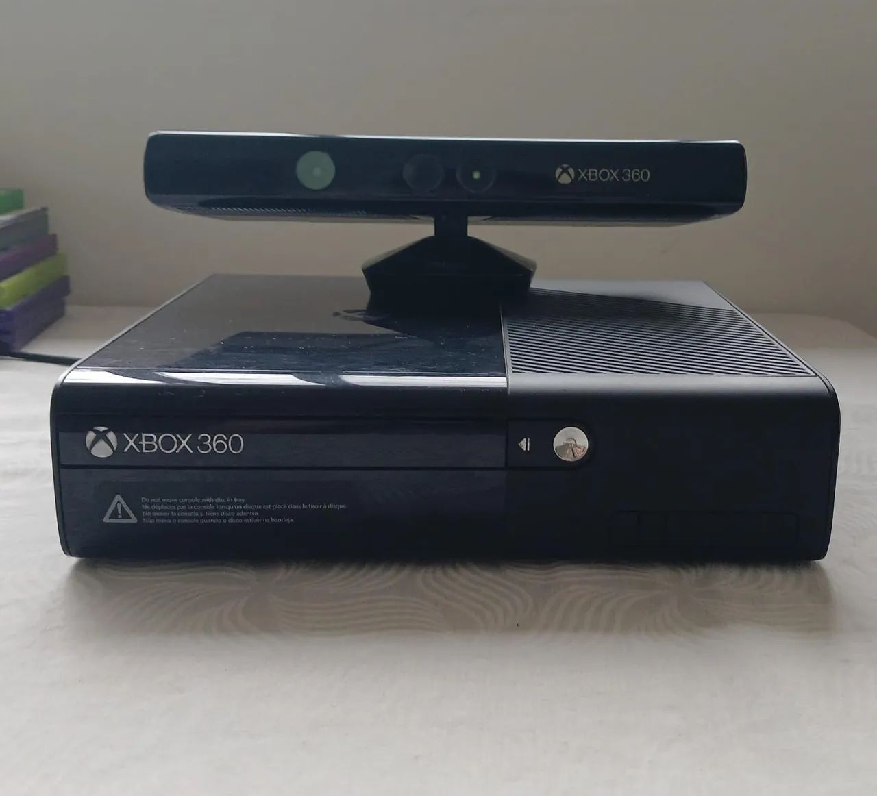 X box + kinect + 2 controles + jogos