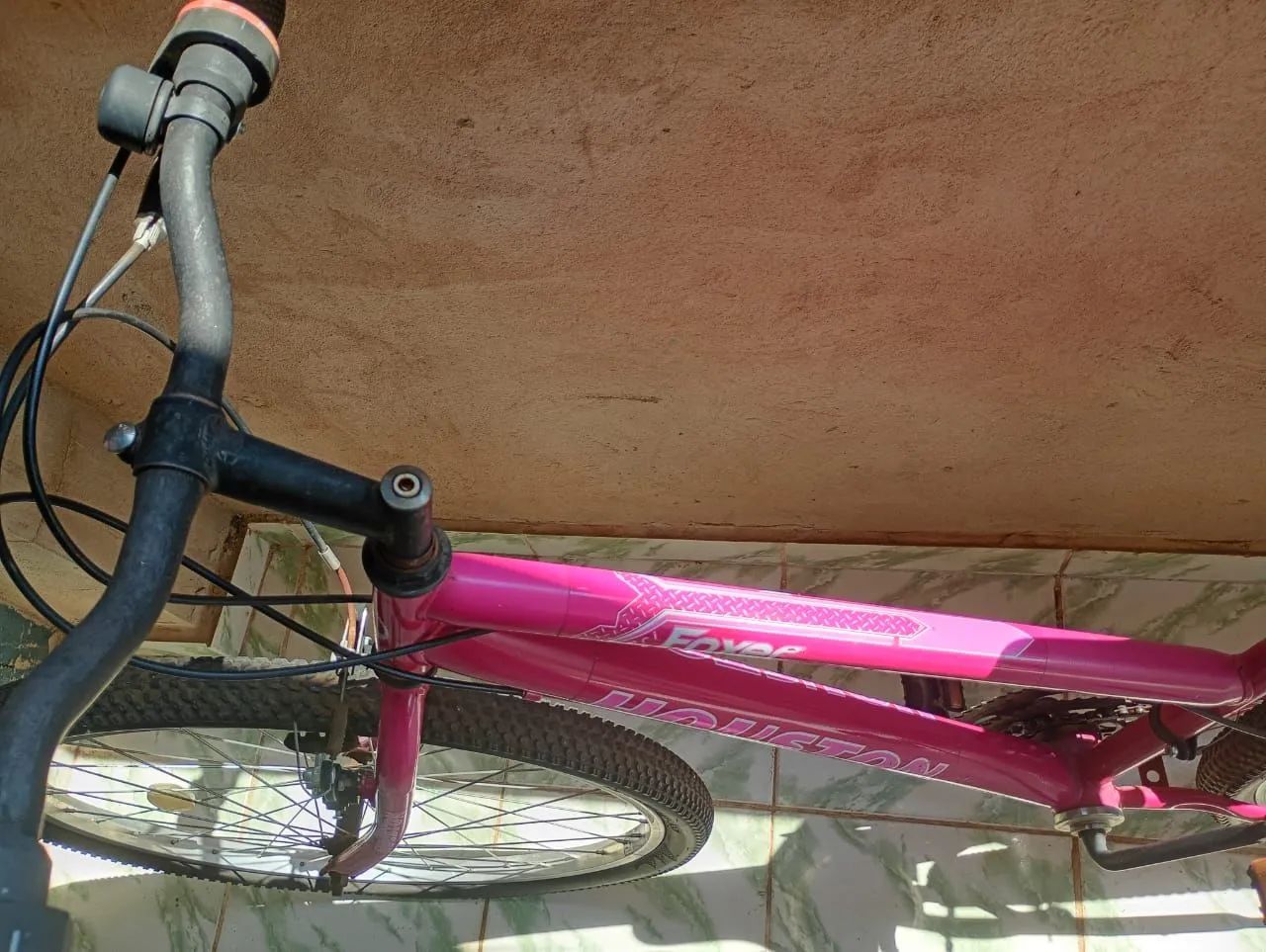 bicicleta aro 26 rosa - Foto 2