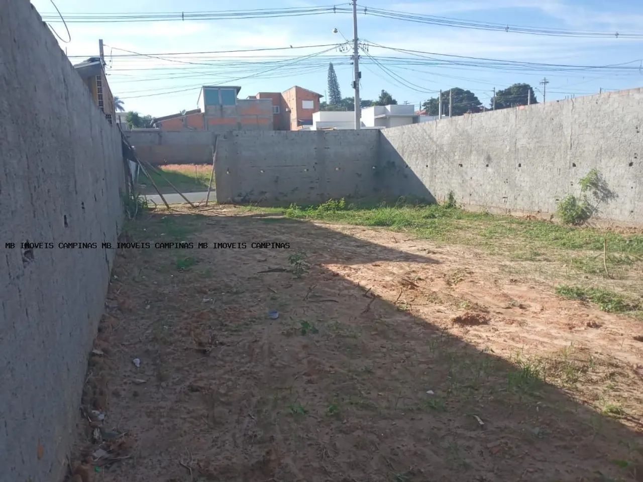 Alugo lote espaço para guardar o que precisar