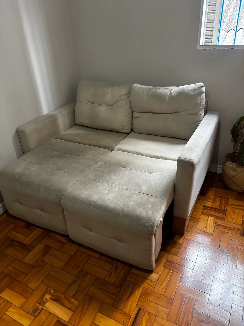 Sofá cama bege 2 lugares  - Foto 4