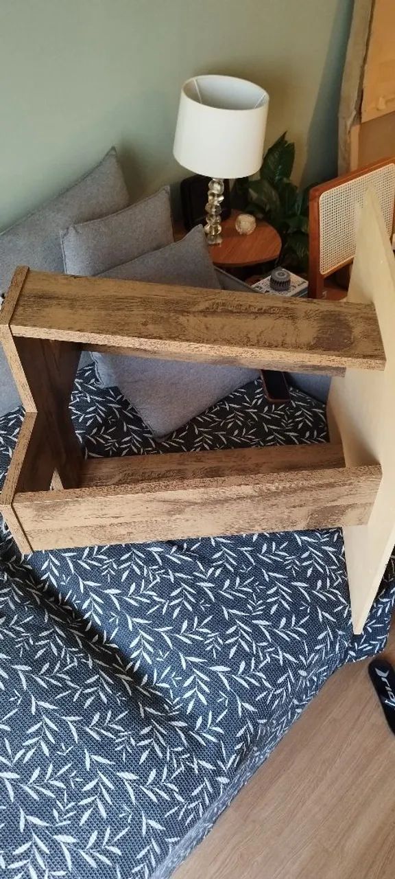 Mesa Madeira com Tampo para Reforma (Preço Baixo!) - Foto 4