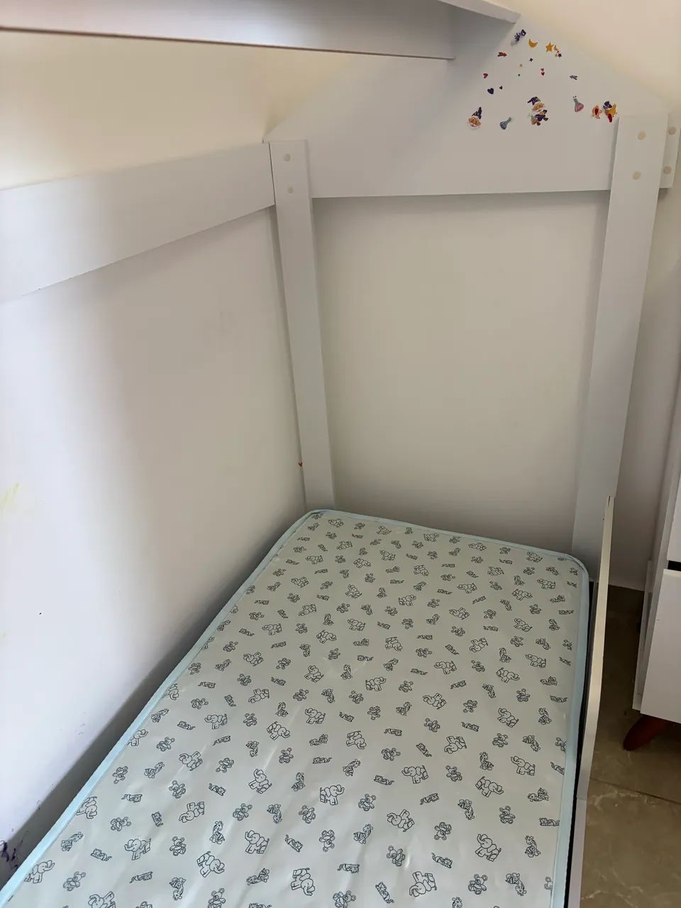 Mini-cama casinha usada  - Foto 3