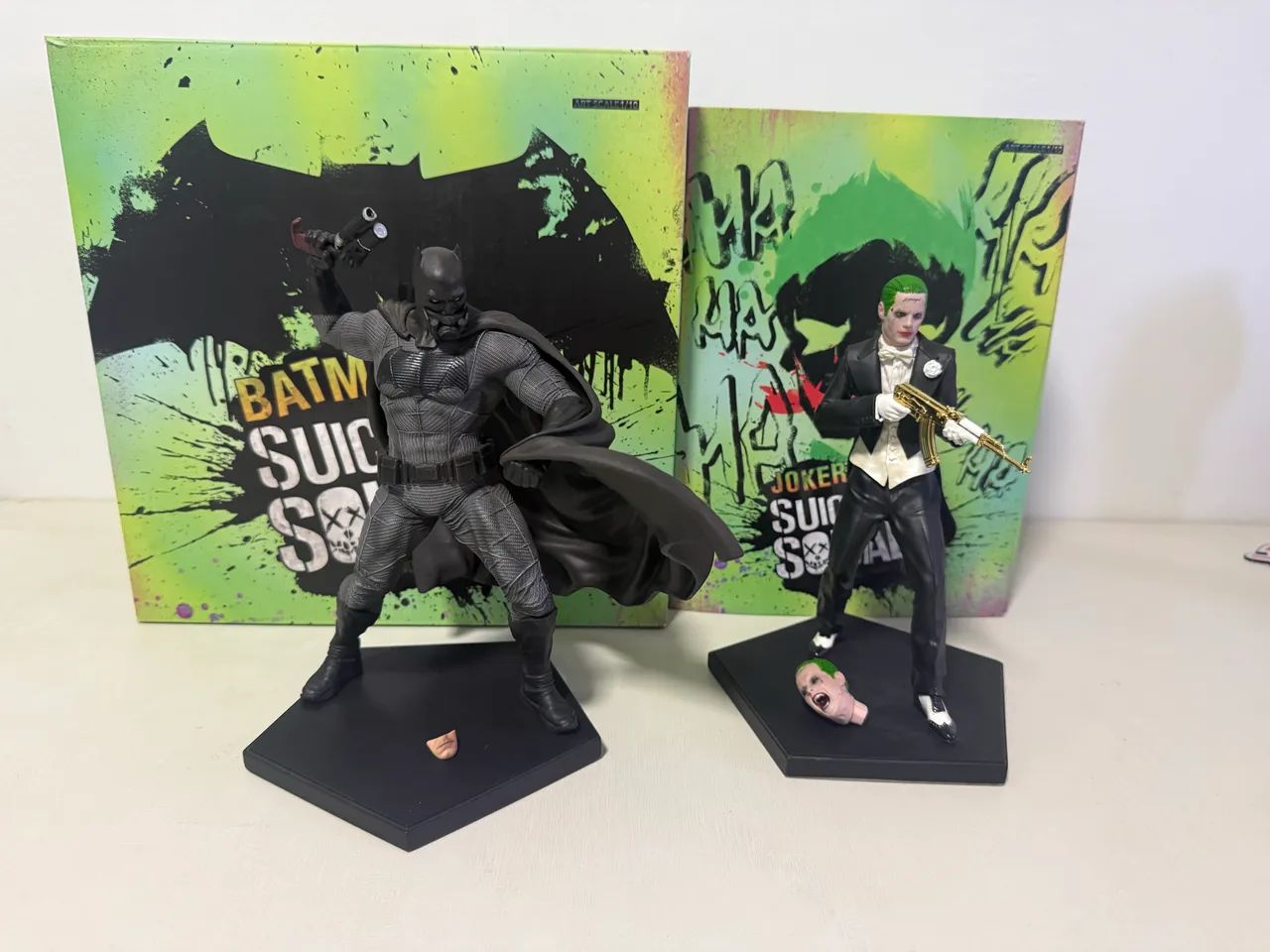 Batman e Coringa Esquadrão Suicida - Iron Studios - Foto 4