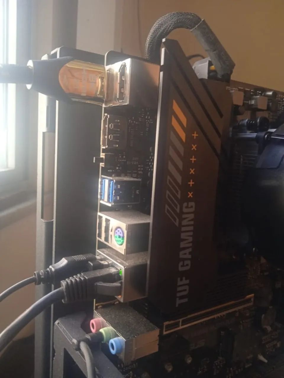 Placa Mãe ASUS Tuf Gaming A620M-PLUS! Semi nova! - Foto 4