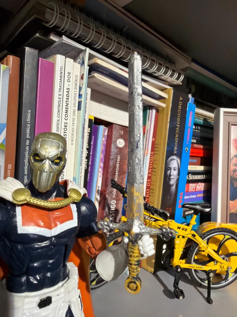 Marvel Legends Treinador Task Master Custom - Foto 4