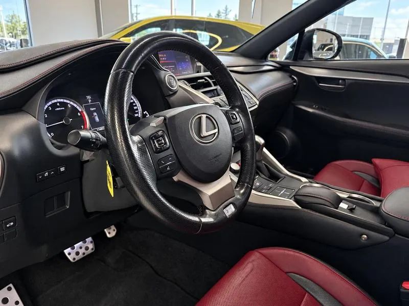 Lexus NX-200t F-sport 2.0 16V 238cv Aut., foto 7 de 15