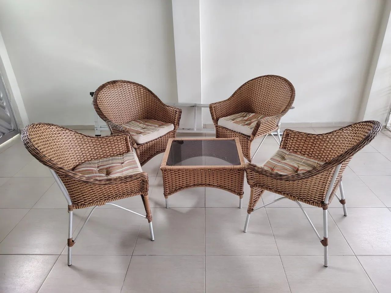Conjunto de terraço 5pç em  Ratan