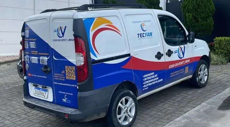 Fiat Doblo Cargo 1.4 MPI Fire Flex 8V 3P 2013 - Foto 3