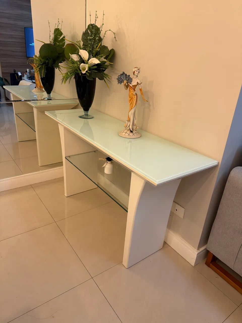 Vendo conjunto de mesa e aparador  - Foto 2