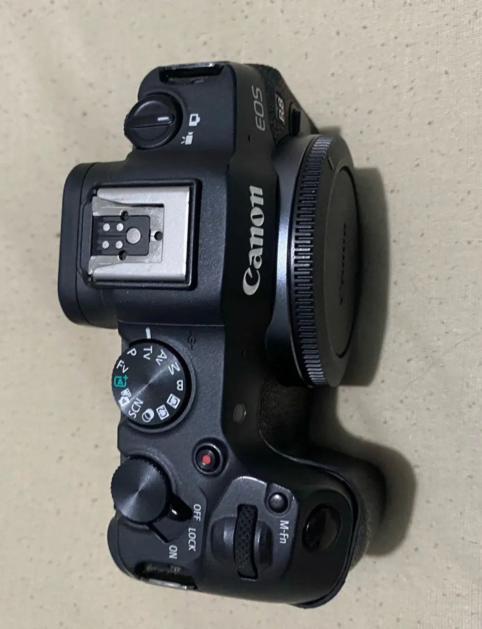 Canon R8 - Foto 3