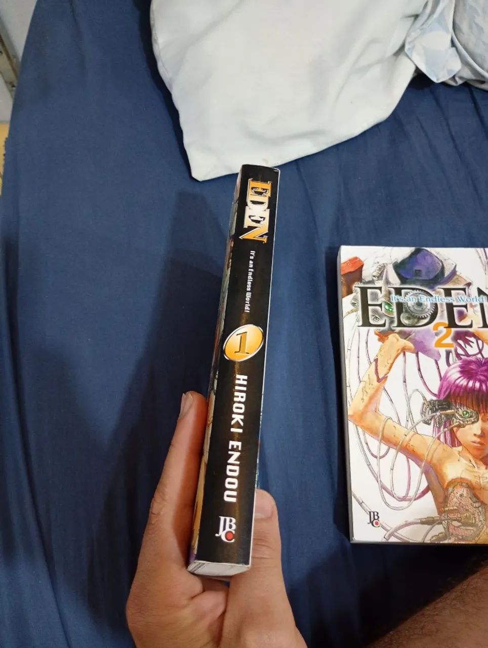 Mangá Eden 1 e 2  - Foto 5