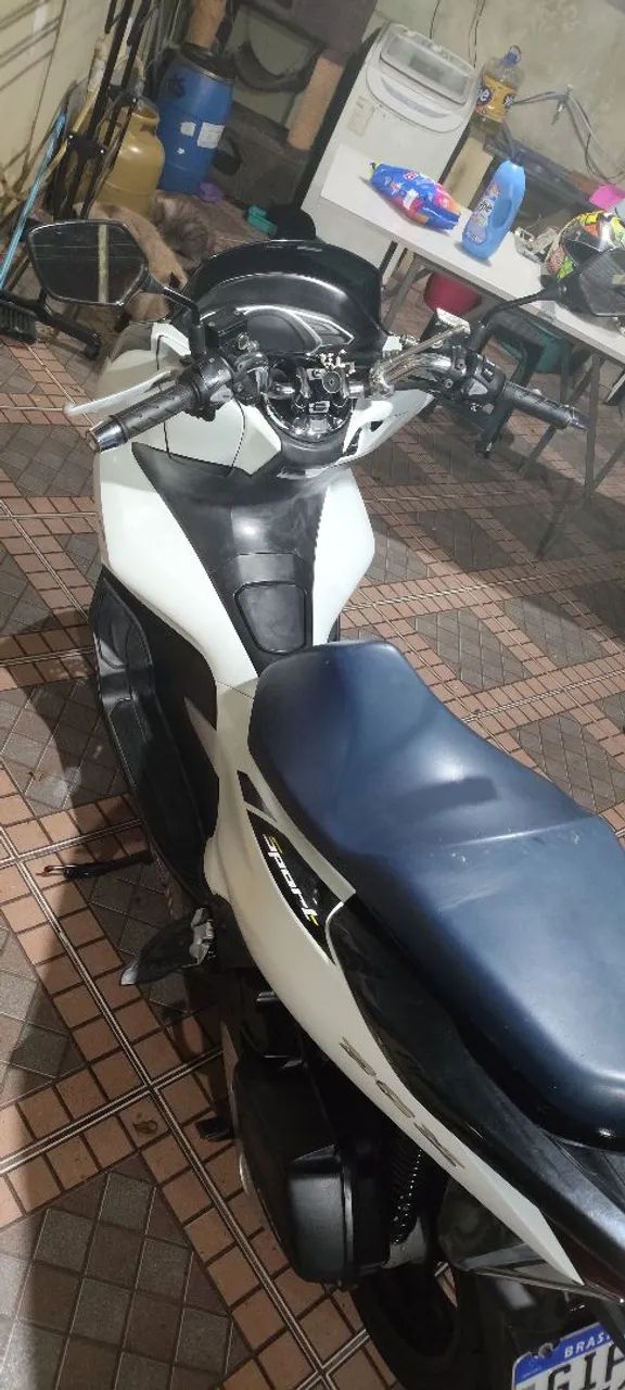 PCX Sport 2022 - Foto 3