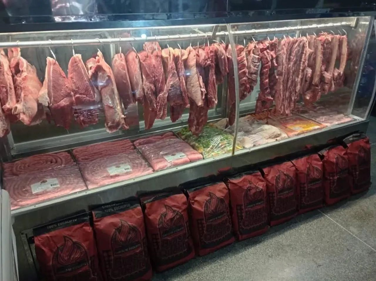 Vendo açougue completo