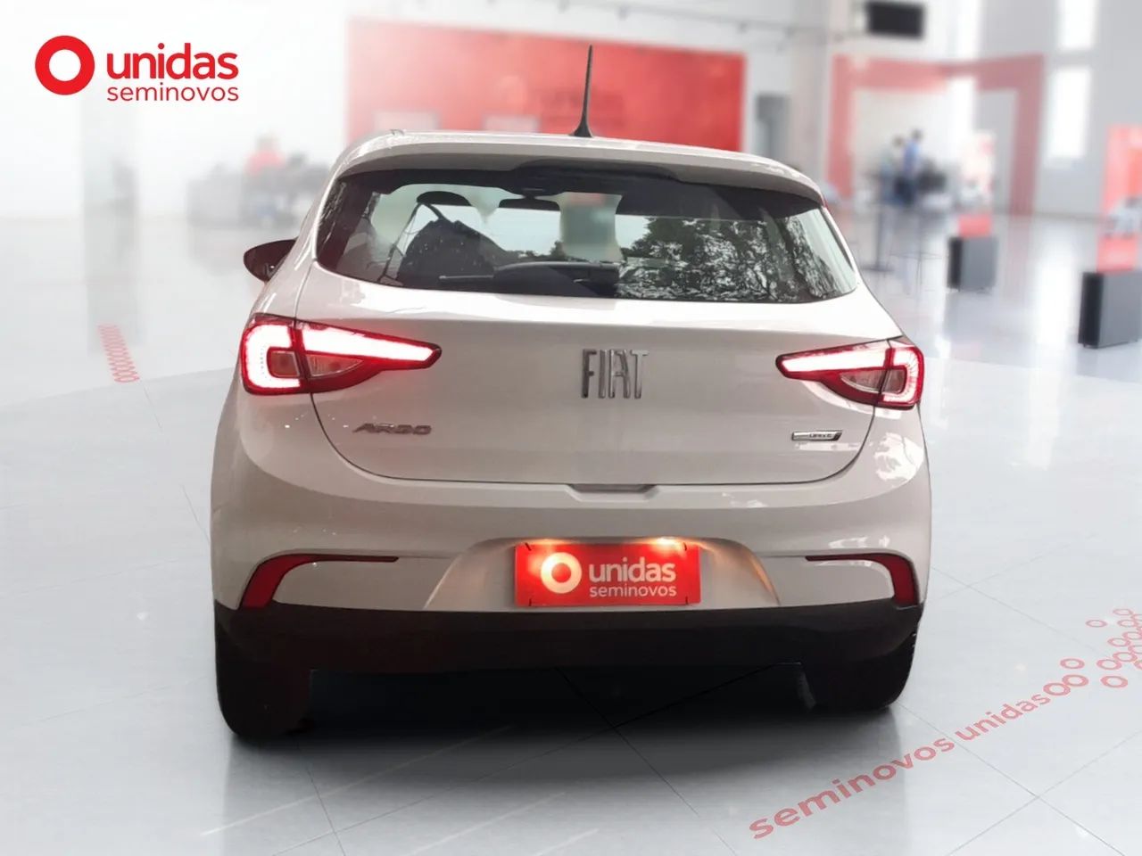 Fiat Argo Drive 1.0 Firefly 2026 - Foto 4