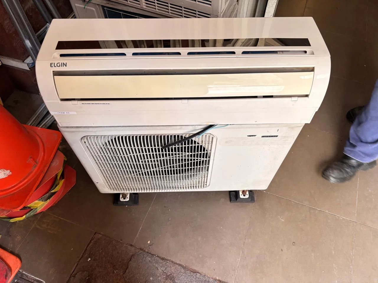 VENDE-SE AR CONDICIONADO 