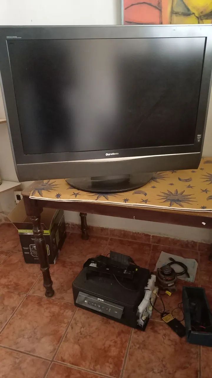 Vende se tv lcd gradiente 
