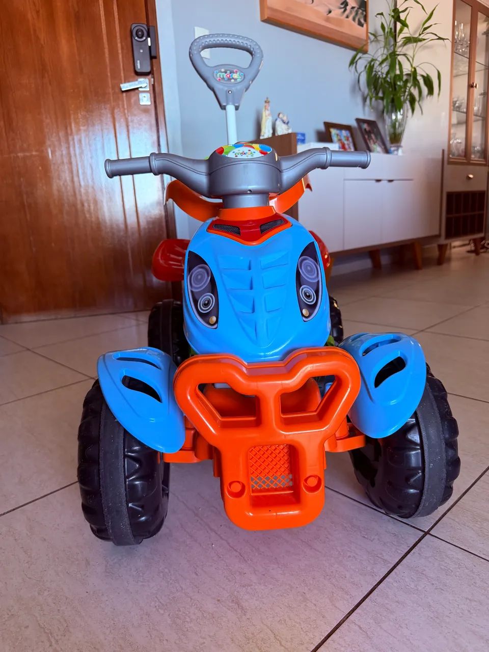 Quadriciclo Infantil Maral motoca - Excelente  - Foto 3