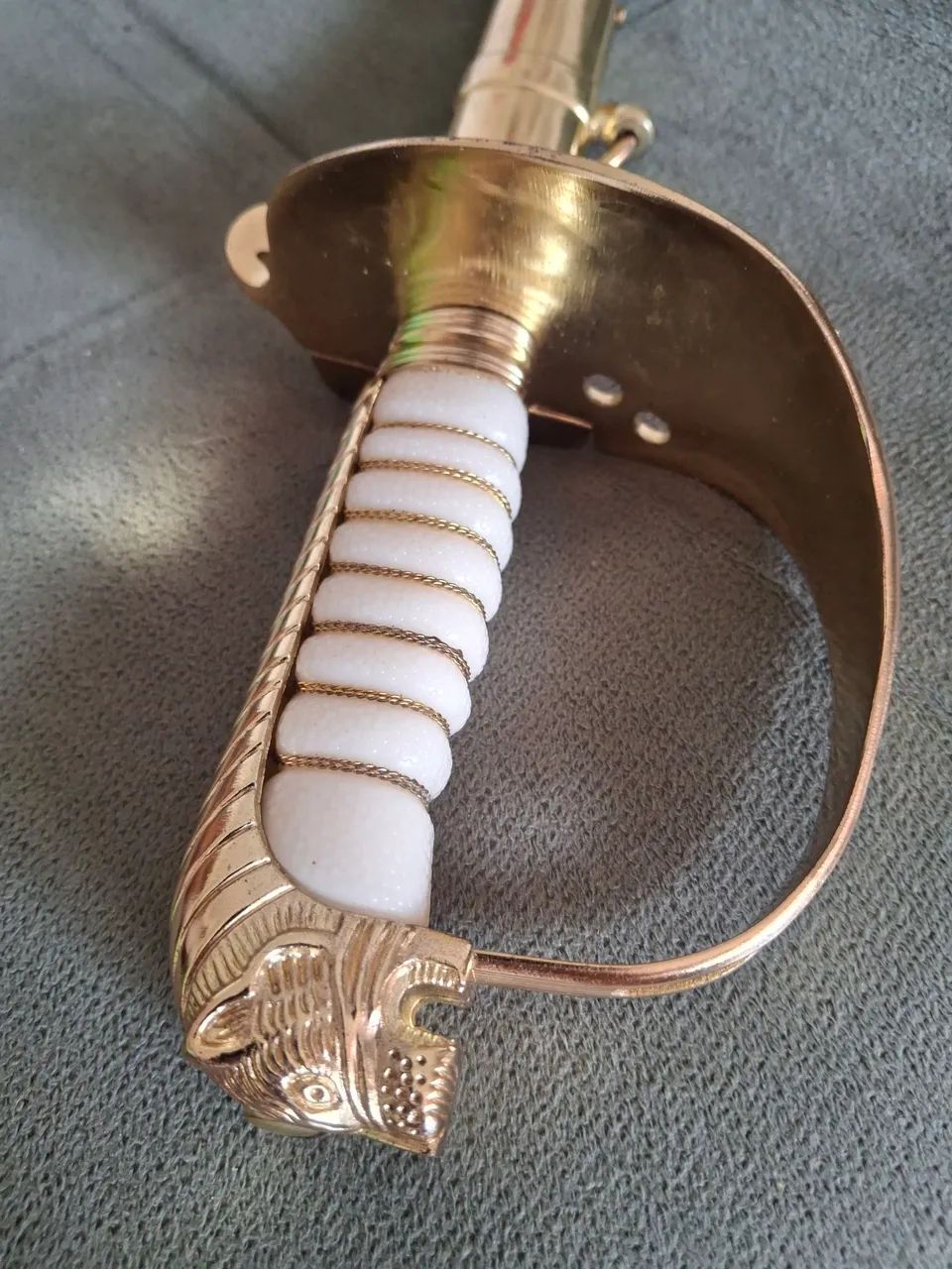 Rara Espada - Cabeça de Leão (98cm) ITEM RARO