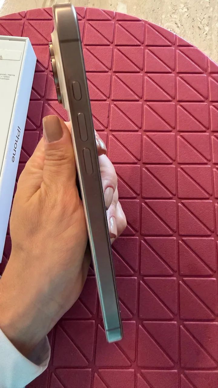 Peças iPhone 16 pro max 256 - Foto 4