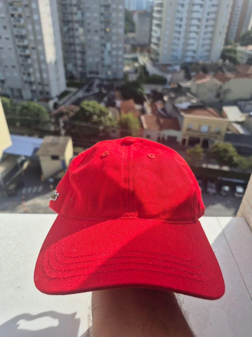 Boné Lacoste Vermelho
