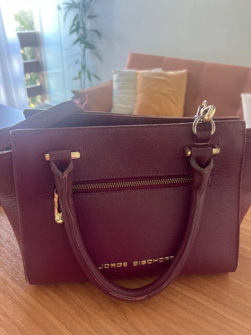 BOLSA EM COURO 