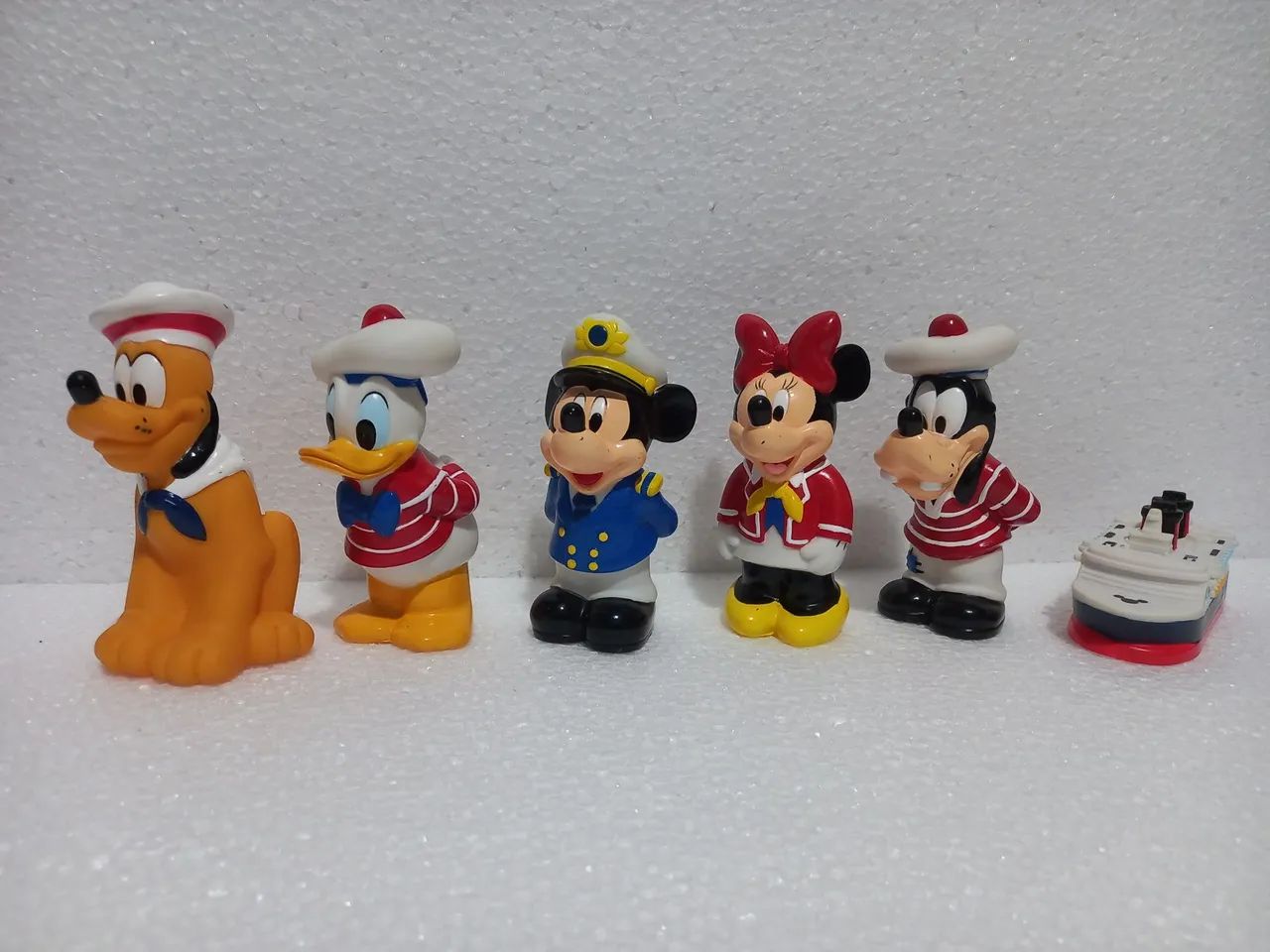 Bonecos Coleção Disney Cruzeiro do Mickey  - Foto 2