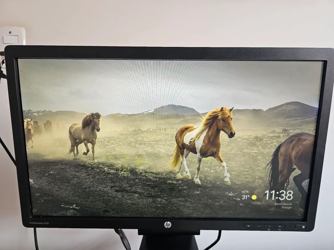 Monitor HP 23" EliteDisplay