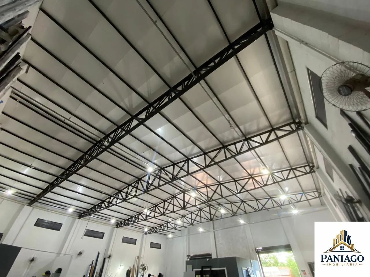 Barracão 430 m², pé direito alto, energia solar - Parque Geórgia, Cuiabá/MT - Foto 3