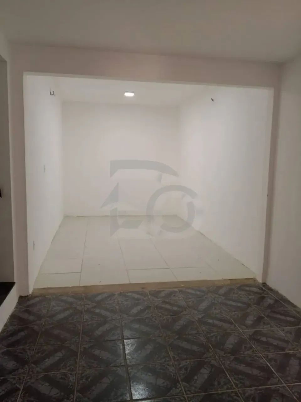 Ponto Comercial no Bairro Farolândia com 540m², 13 Banheiros e 3 Garagens. - Foto 2