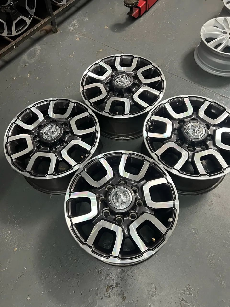 Roda da Dodge Ramm