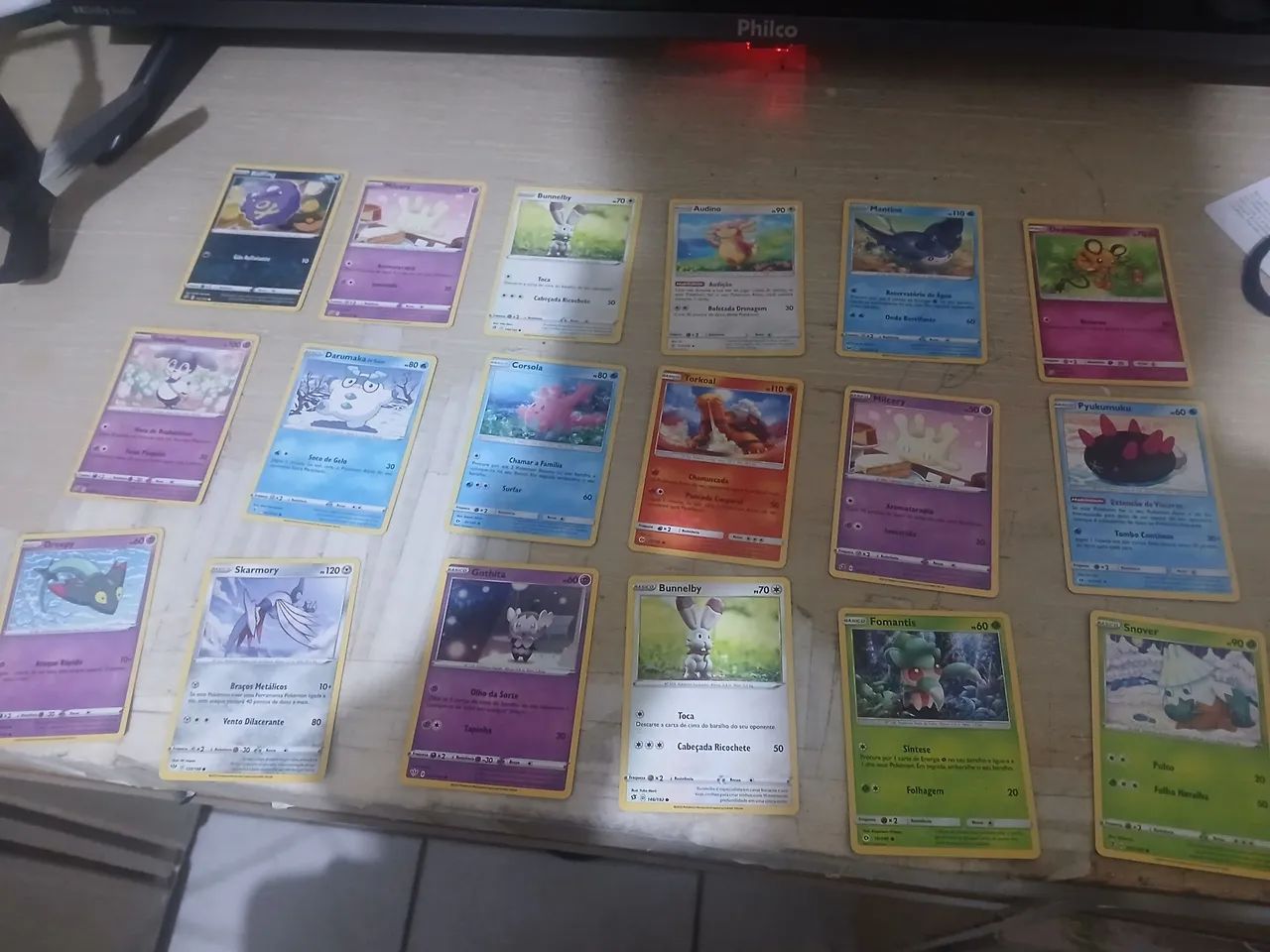 Pila de 80 cartas pokémon  - Foto 5